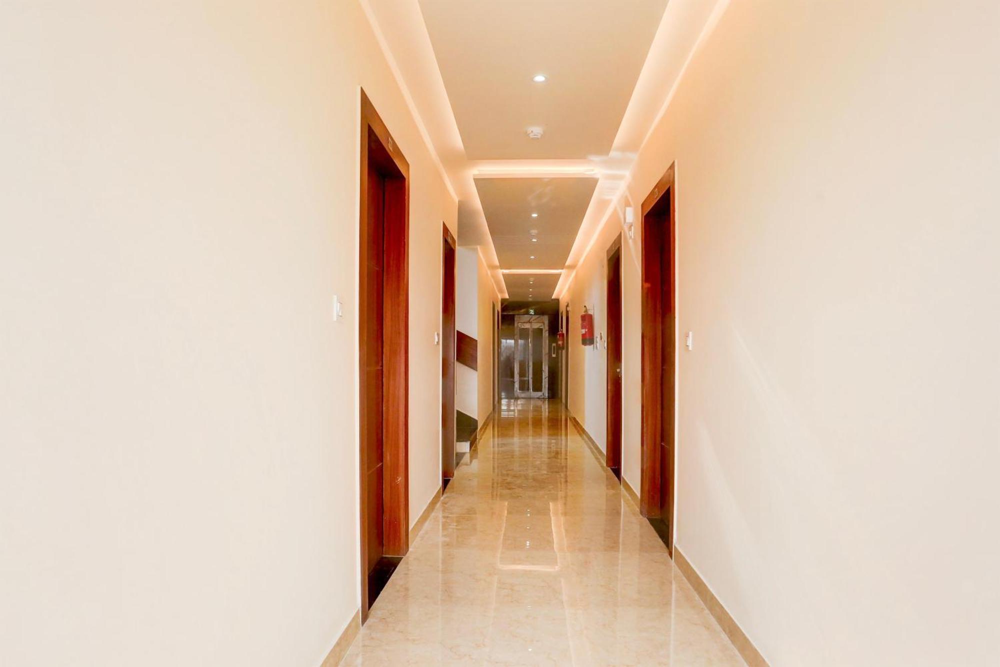 Super Townhouse Taj Nagri Phase 2 Formerly Grand Rivera Tājganj Exteriör bild