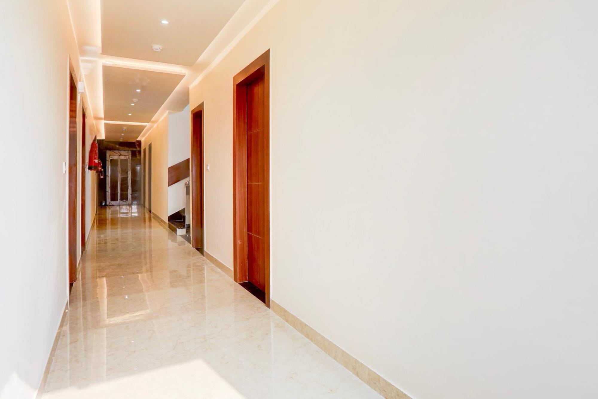 Super Townhouse Taj Nagri Phase 2 Formerly Grand Rivera Tājganj Exteriör bild