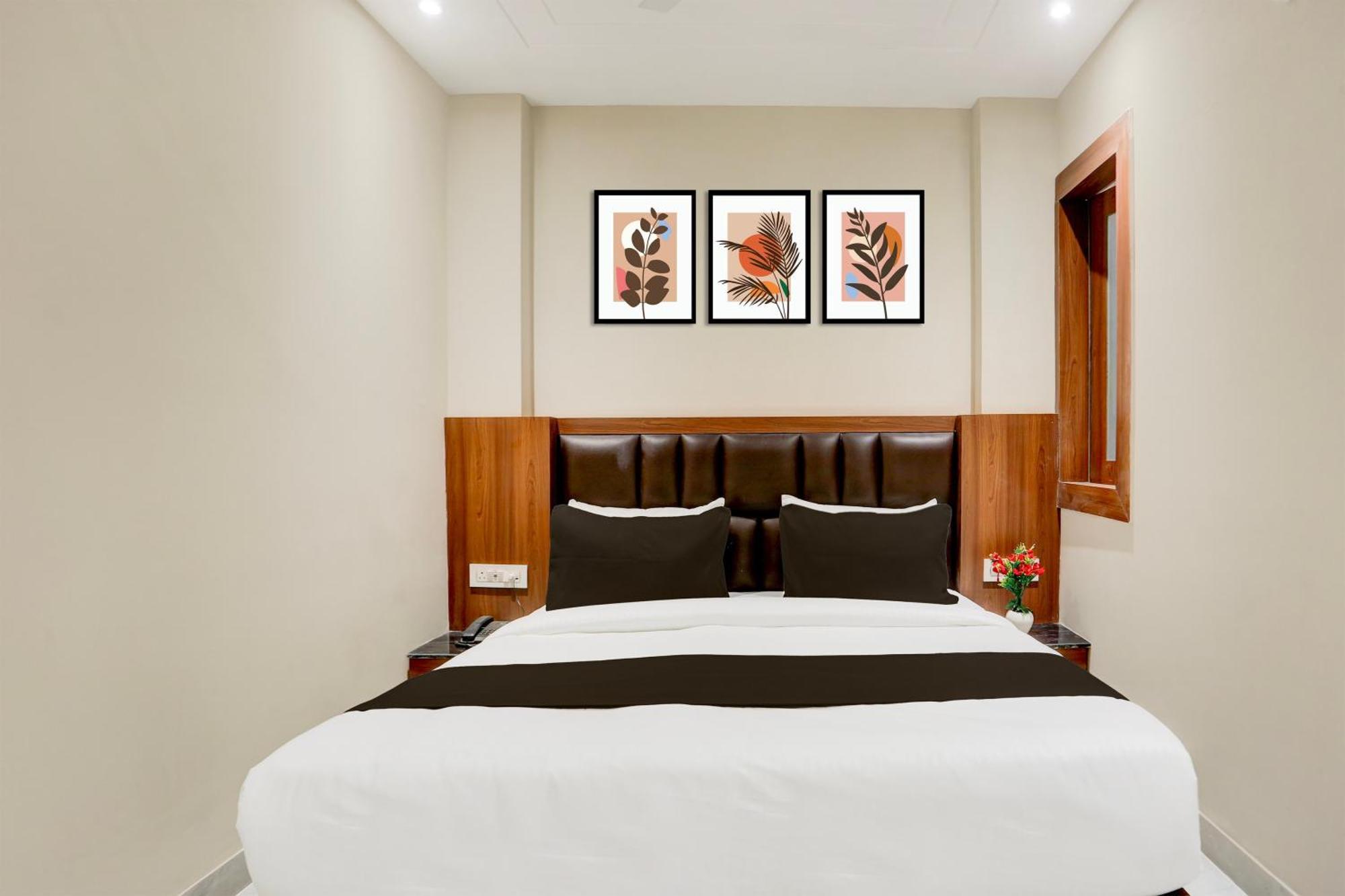 Super Townhouse Taj Nagri Phase 2 Formerly Grand Rivera Tājganj Exteriör bild